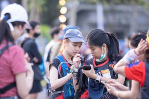 BIB: 
                            <button type="button" onclick="openModal(13717149)" class="btn btn-primary btn-sm float-right btn-popup" data-toggle="modal" data-target=".modal-high-quality">
                        <i class="fas fa-shopping-cart"></i> Add to Cart
                    </button>
                                            <button type="button" onclick="isThisMe(13717149, true)" class="btn btn-success btn-sm float-right btn-popup btn-isme hidden" data-toggle="tooltip" data-placement="bottom" title="นี่คือรูปของคุณใช่ไหม คลิกที่นี่เพื่อเอาเข้าอัลบั้ม">
                        <i class="fas fa-plus"></i> Add to album
                    </button>
                    <button type="button" onclick="isThisMe(13717149, false)" class="btn btn-warning btn-sm float-right btn-popup btn-isnotme hidden">
                        <i class="fas fa-ban"></i> Remove from album
                    </button>